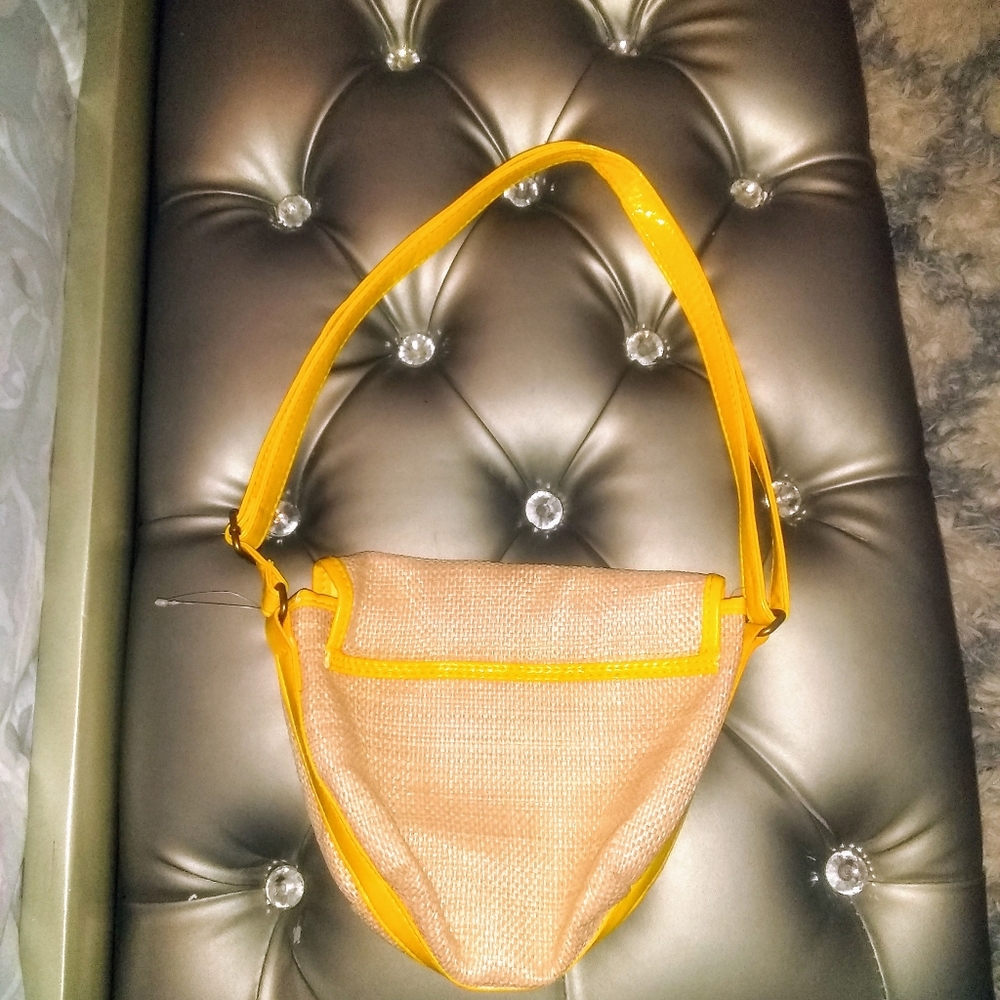 Pocketbook - Picture 2 of 2
